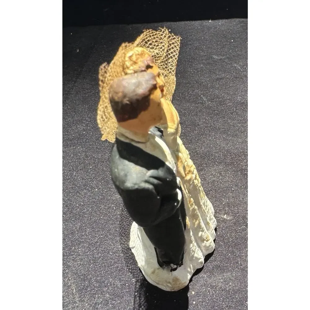 Vintage 1930’s Chalk-ware Bride And Groom Wedding Cake Topper Needs TLC -A56